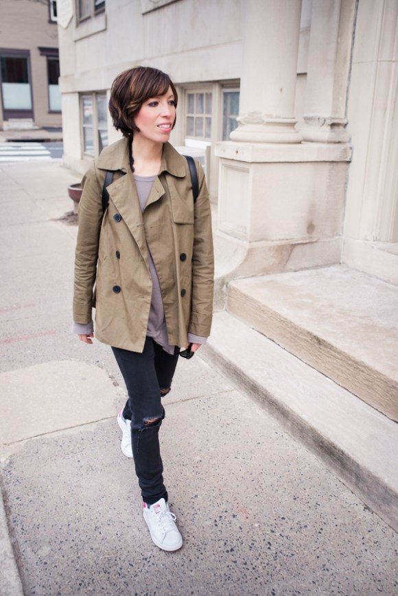 Shana's latest spring OOTD on the mom edit. 